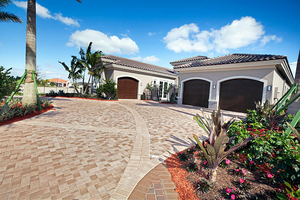 Best Interlocking Driveway Pavers  in Weslaco, TX